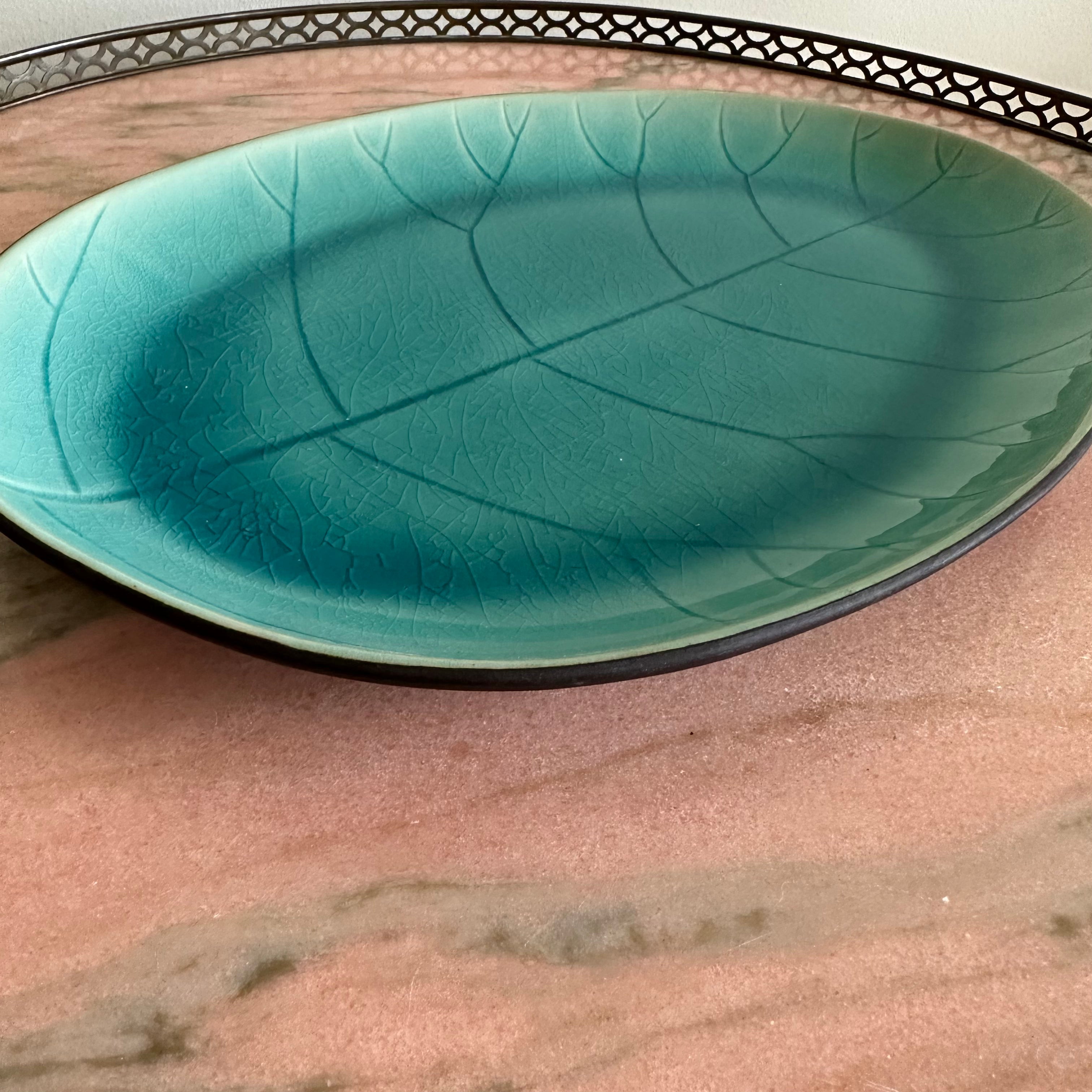 Turquoise cracked platter