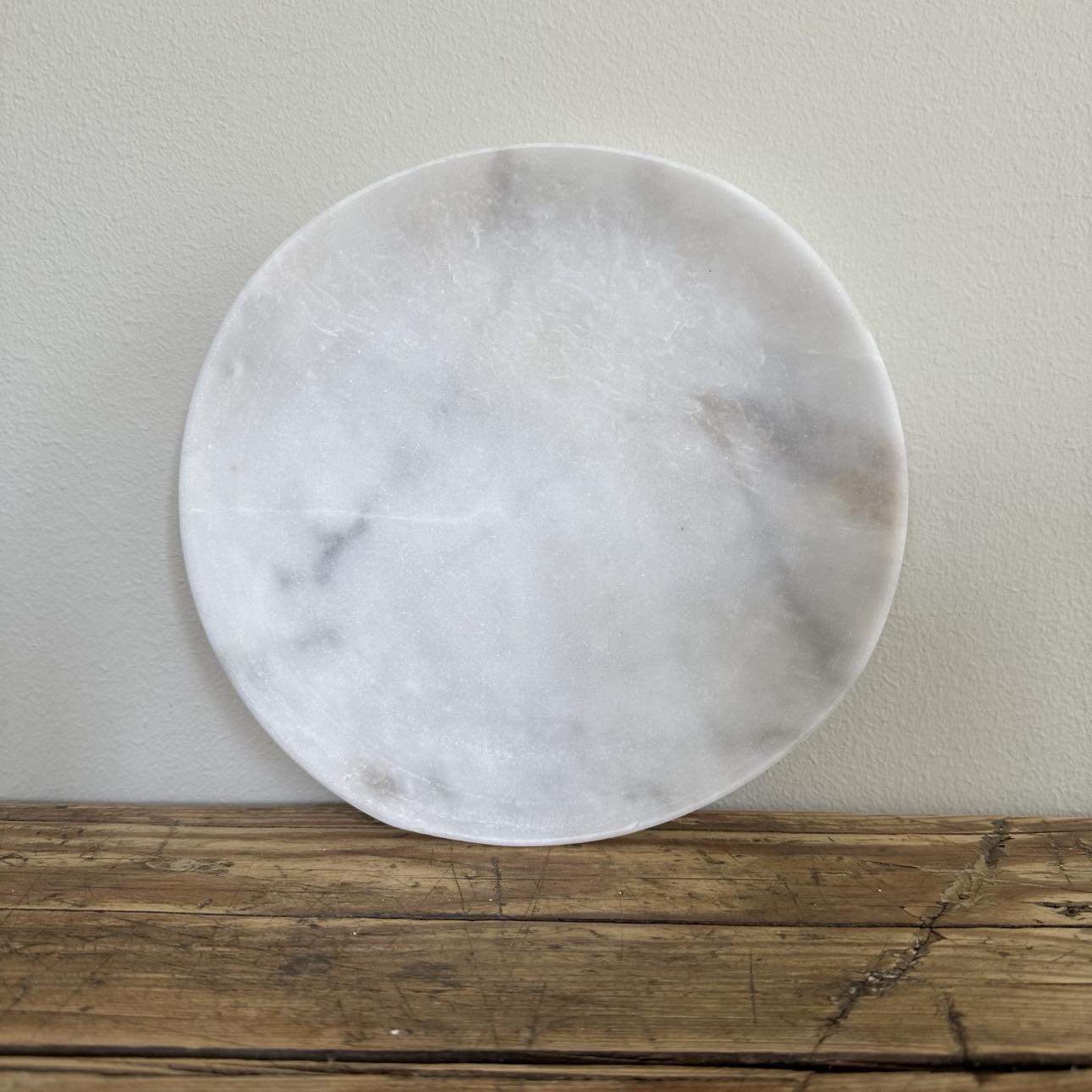Medium plate arctic white