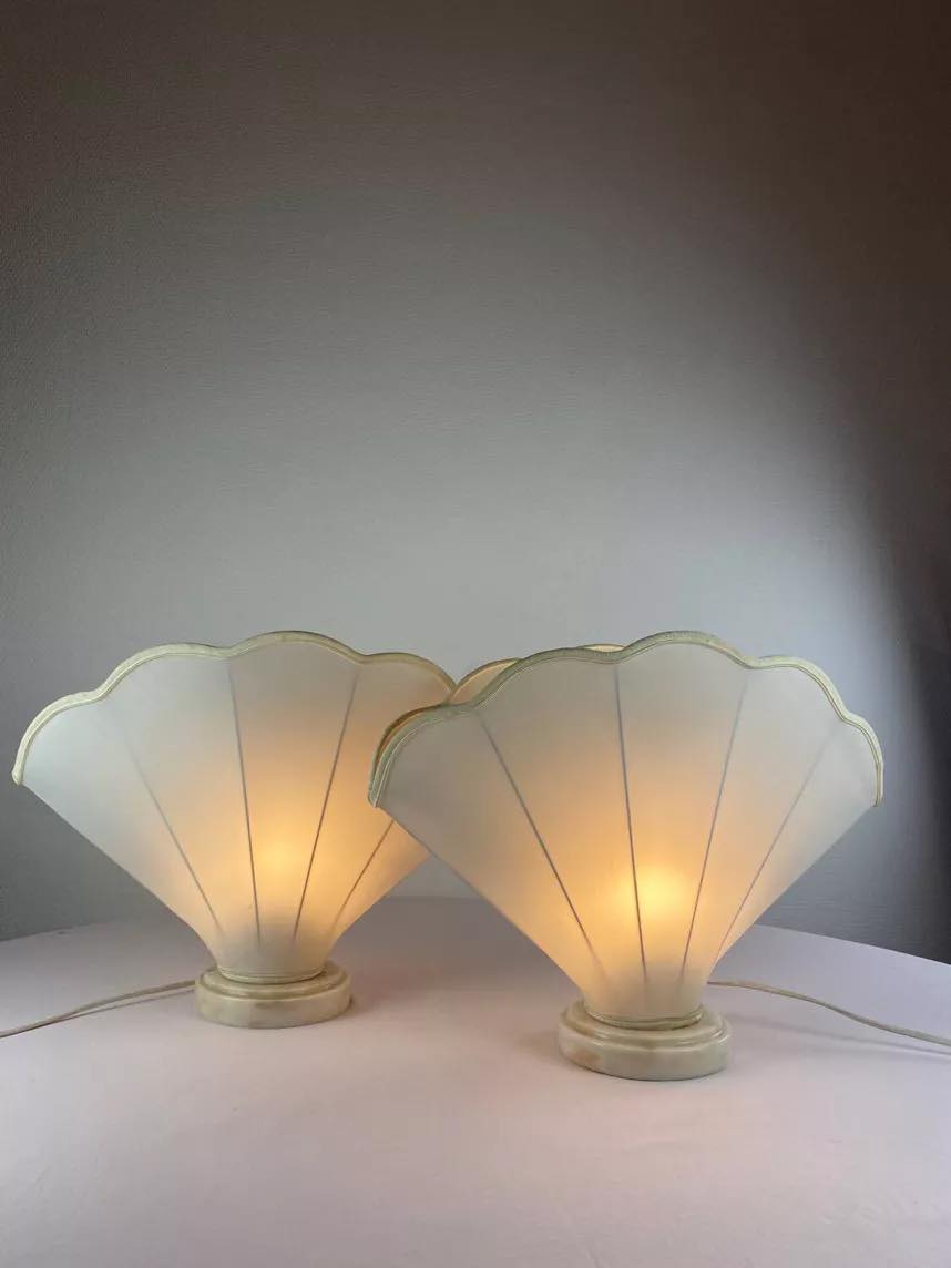 Shell lamps pair