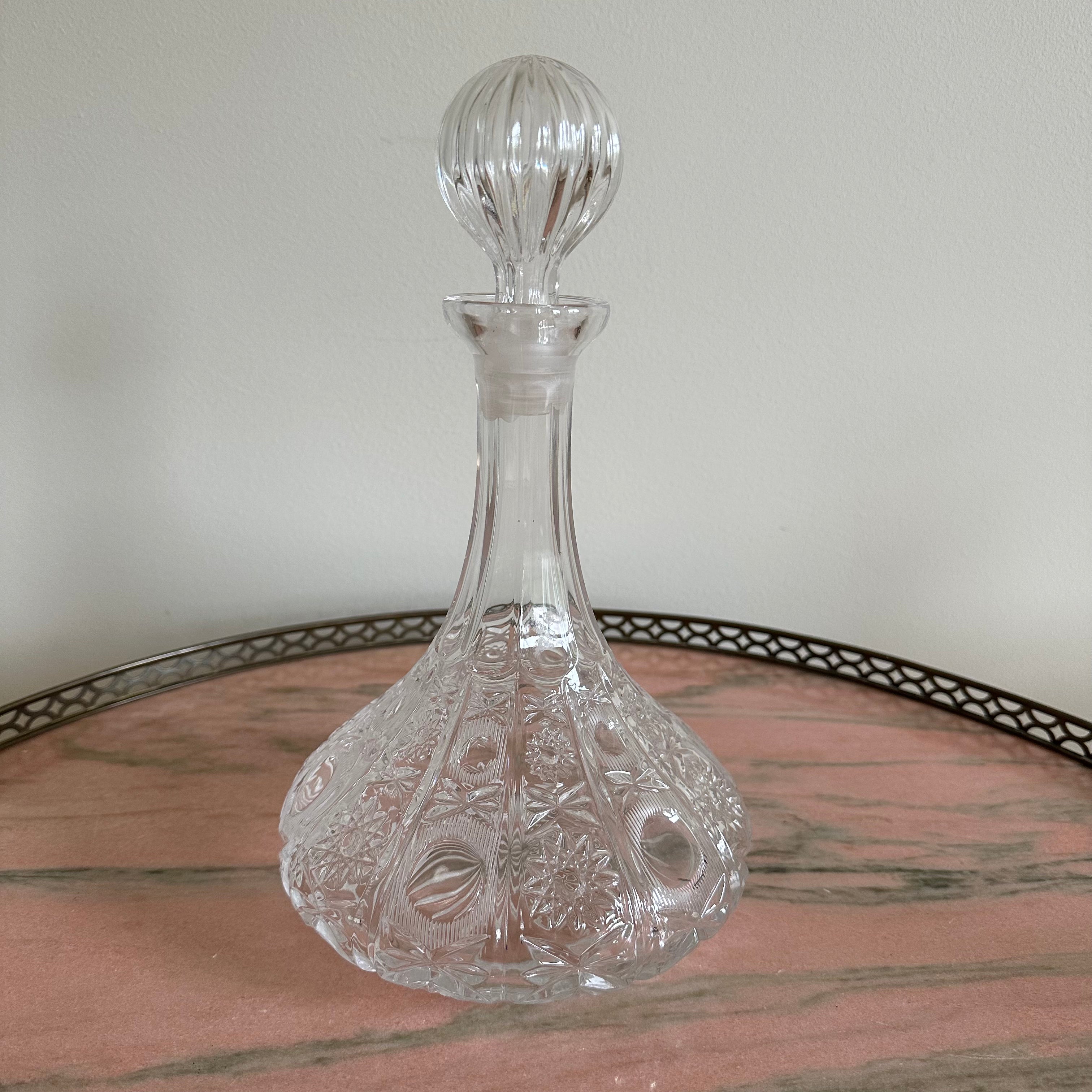 Glass decanter in crystal